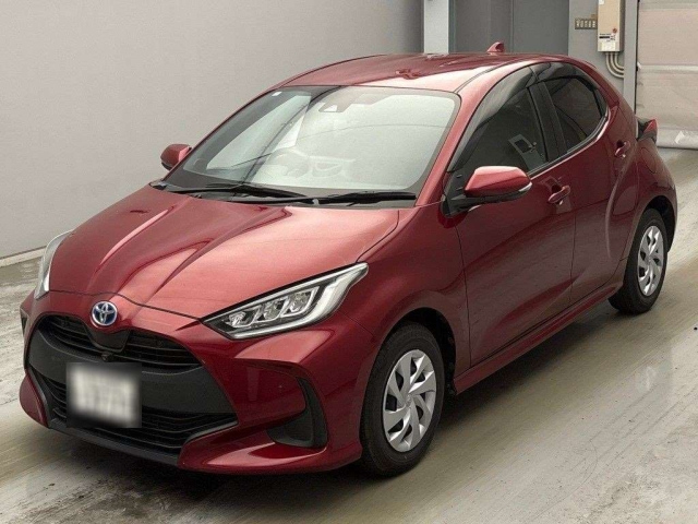 TOYOTA YARIS — фото