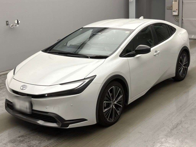 TOYOTA PRIUS — фото