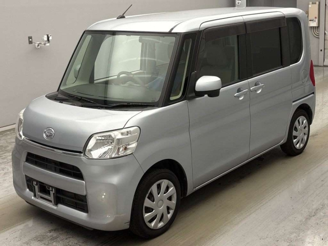 DAIHATSU TANTO — фото
