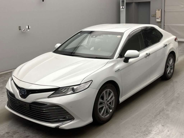 TOYOTA CAMRY — фото