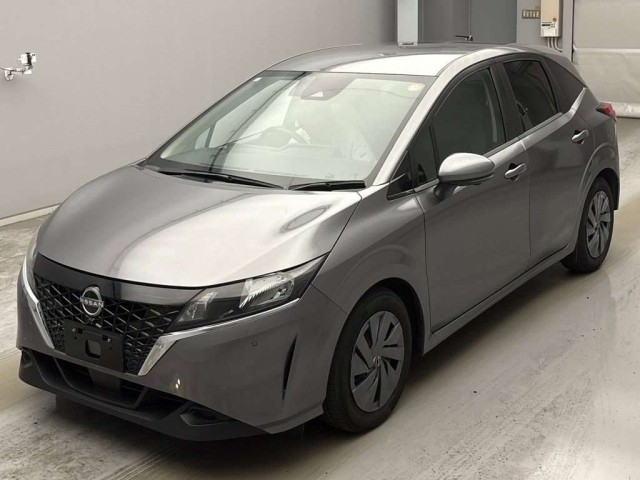 NISSAN NOTE — фото