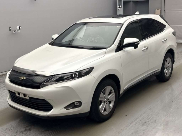 TOYOTA HARRIER — фото