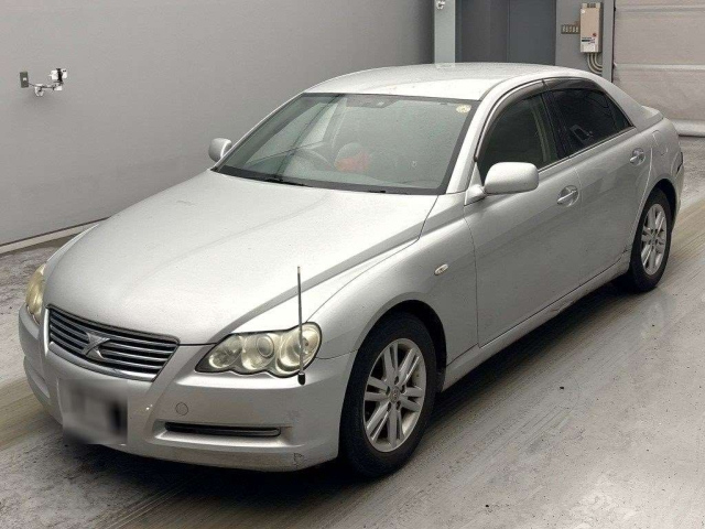 TOYOTA MARK — фото
