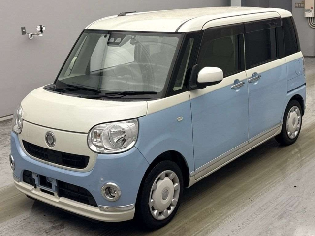 DAIHATSU MOVE — фото