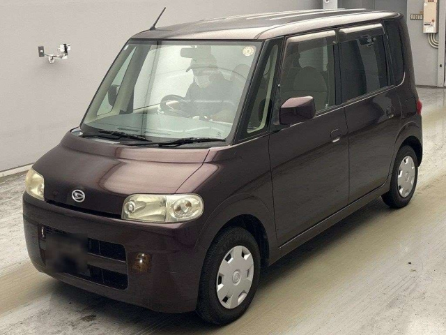 DAIHATSU TANTO — фото