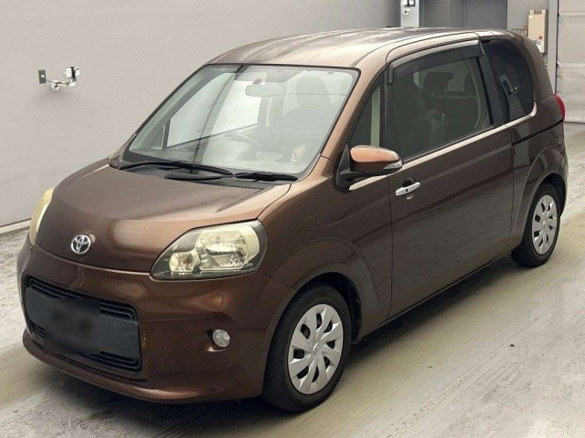 TOYOTA PORTE — фото