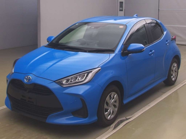 TOYOTA YARIS — фото