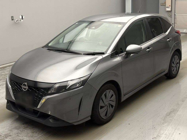 NISSAN NOTE — фото