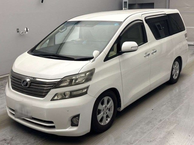 TOYOTA VELLFIRE — фото
