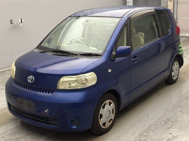 TOYOTA PORTE