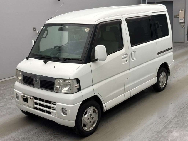 NISSAN CLIPPER RIO