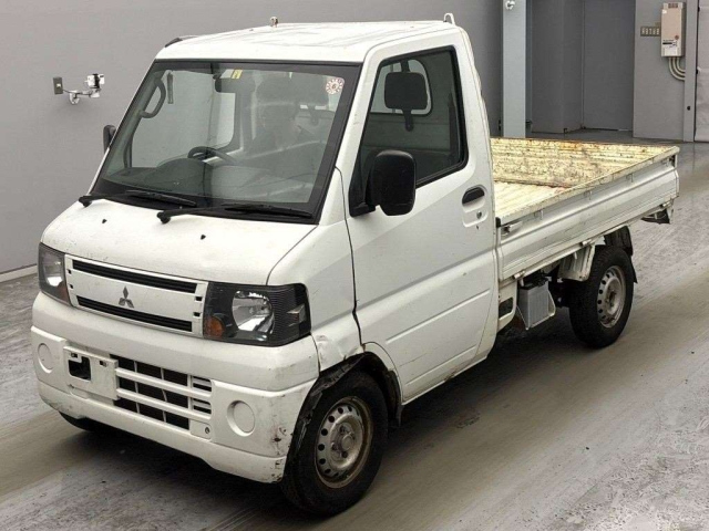 MITSUBISHI MINICAB TRUCK