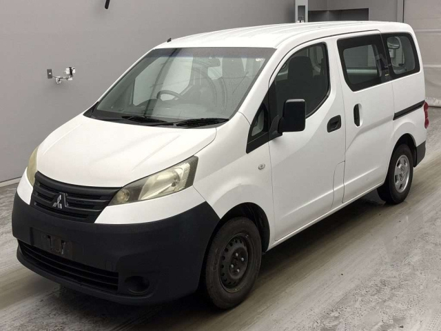 MITSUBISHI DELICA