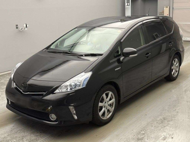 TOYOTA PRIUS — фото