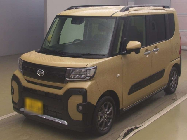 DAIHATSU TANTO — фото
