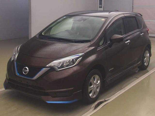 NISSAN NOTE — фото