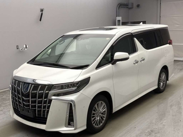 TOYOTA ALPHARD — фото