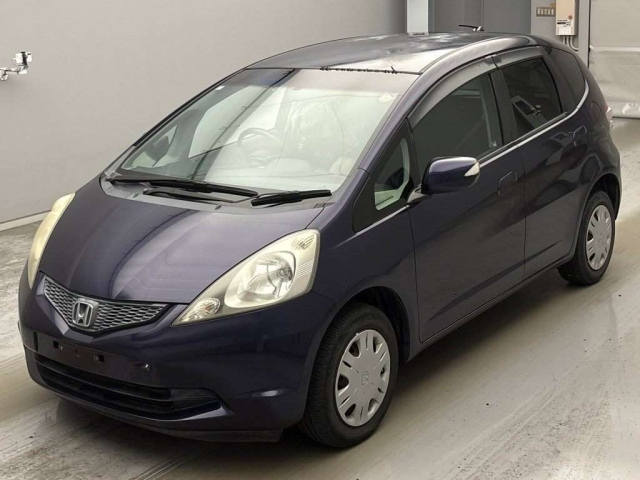 HONDA FIT — фото