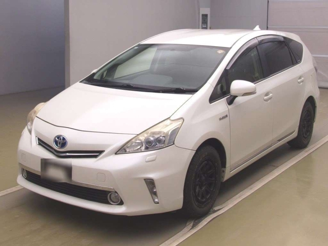 TOYOTA PRIUS — фото