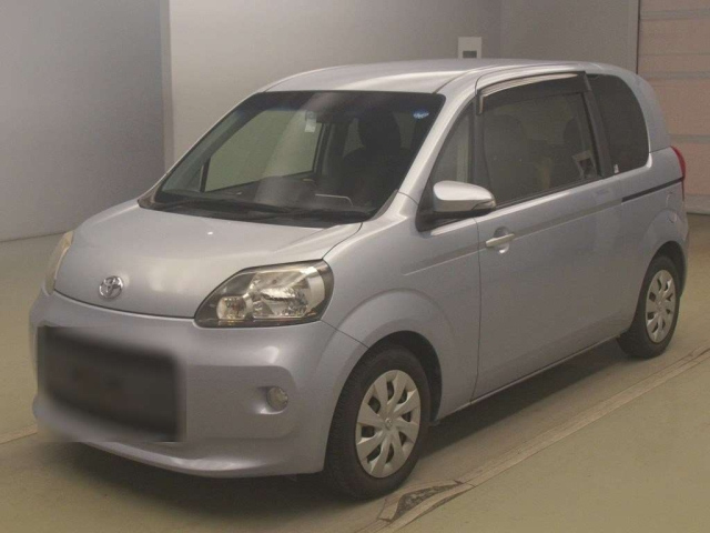 TOYOTA PORTE — фото