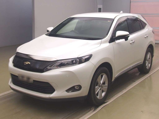 TOYOTA HARRIER — фото