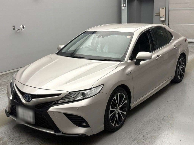 TOYOTA CAMRY — фото