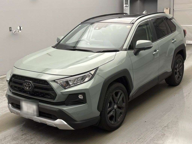 TOYOTA RAV4 — фото