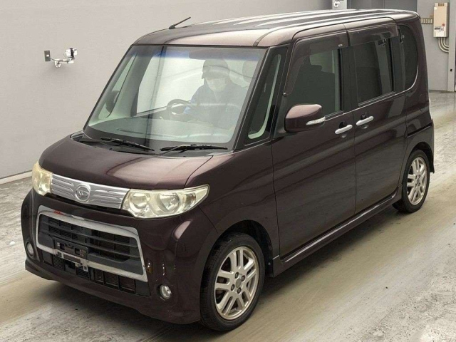 DAIHATSU TANTO — фото