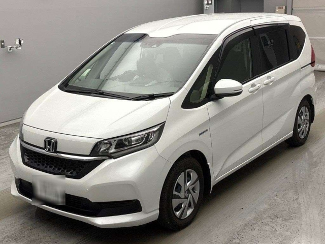 HONDA FREED — фото