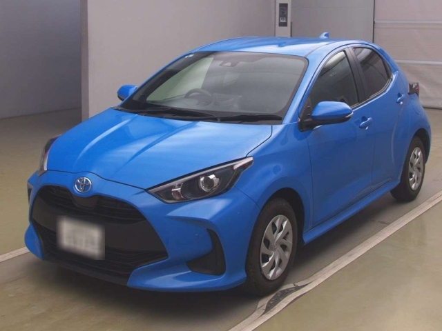 TOYOTA YARIS — фото
