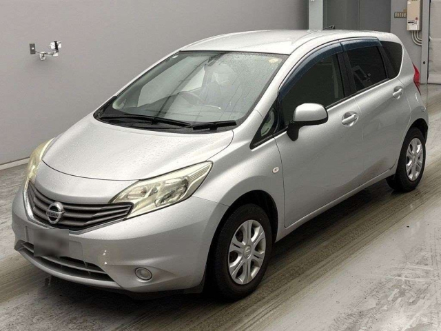NISSAN NOTE — фото