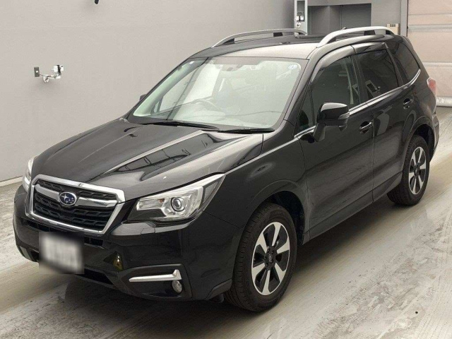 SUBARU FORESTER — фото