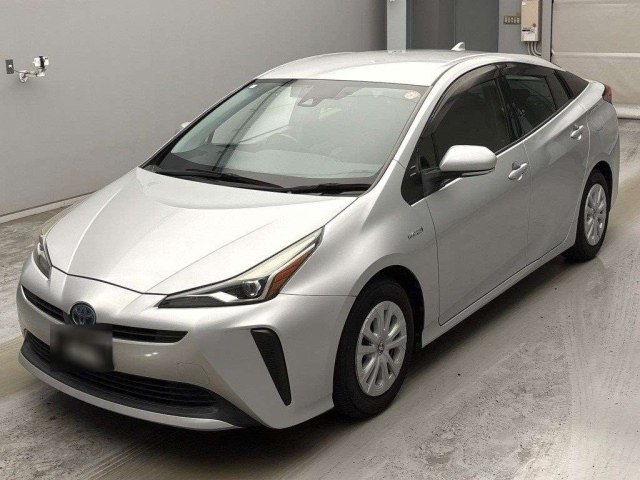 TOYOTA PRIUS — фото