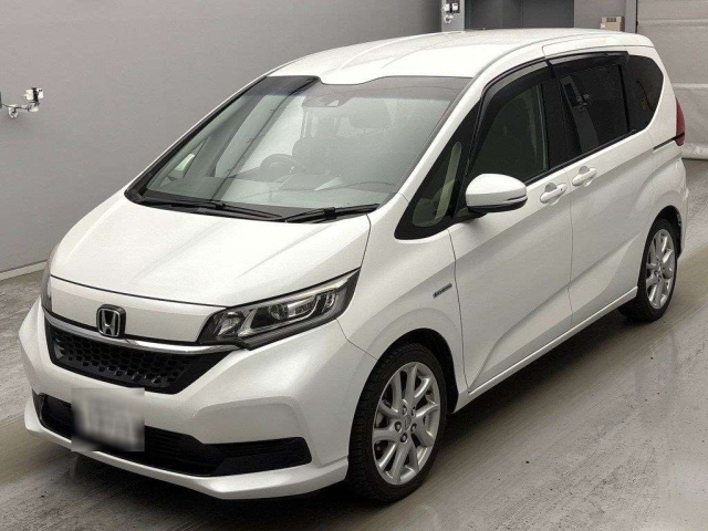 HONDA FREED — фото