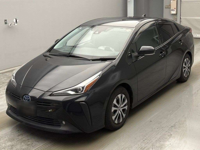 TOYOTA PRIUS — фото
