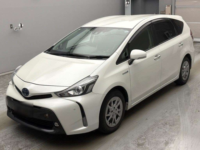 TOYOTA PRIUS — фото