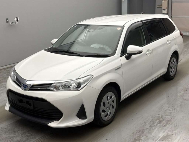 TOYOTA COROLLA — фото