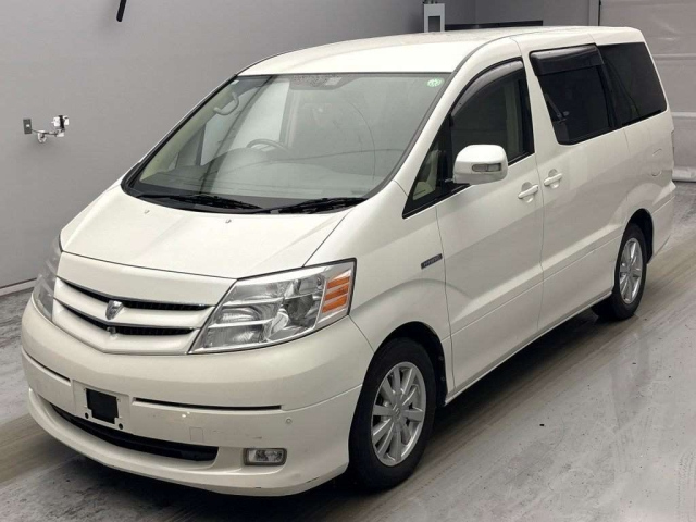 TOYOTA ALPHARD — фото