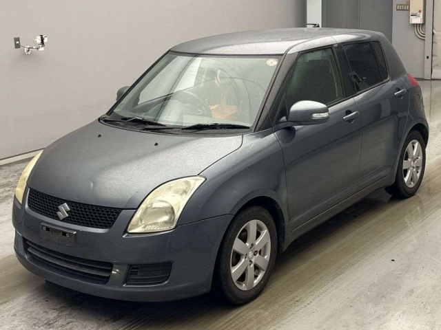 SUZUKI SWIFT — фото