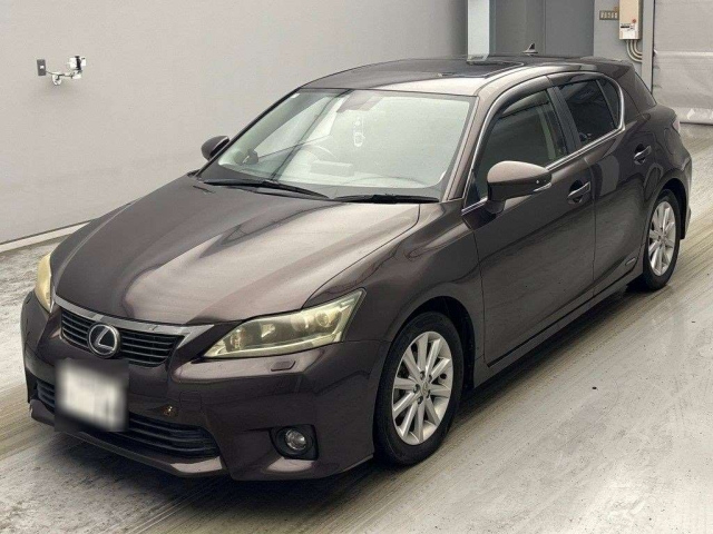 LEXUS CT — фото