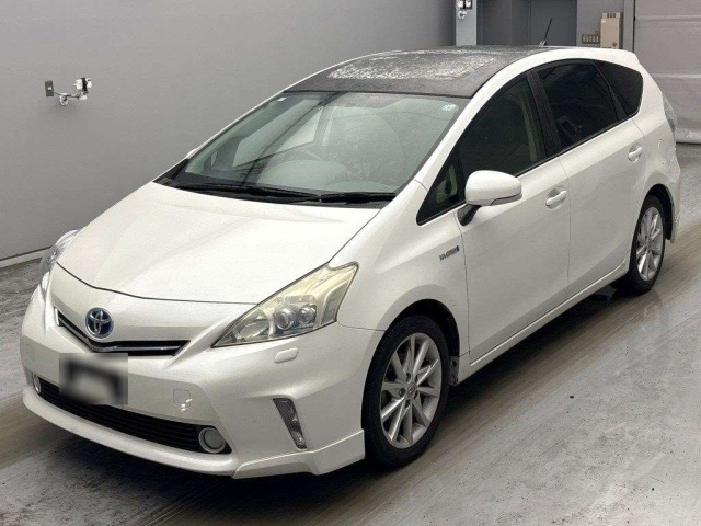 TOYOTA PRIUS — фото