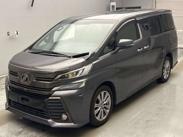 TOYOTA VELLFIRE — фото