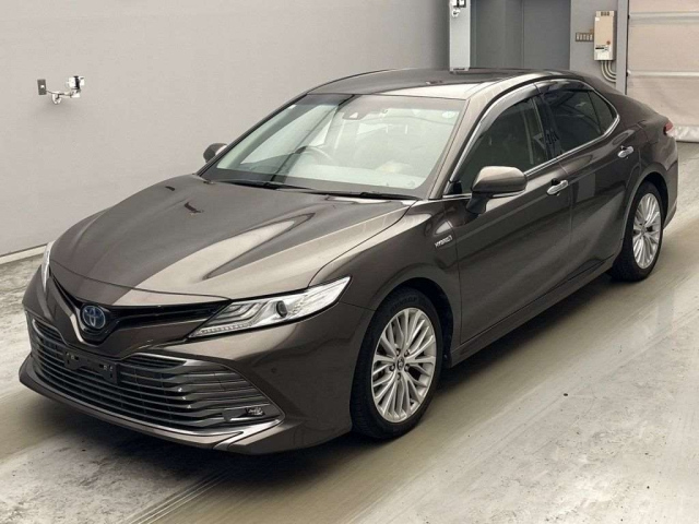 TOYOTA CAMRY — фото