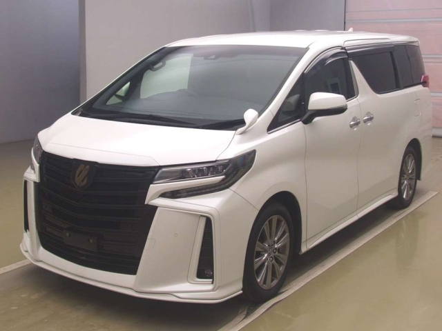 TOYOTA ALPHARD — фото