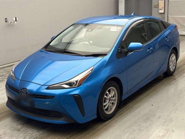 TOYOTA PRIUS — фото
