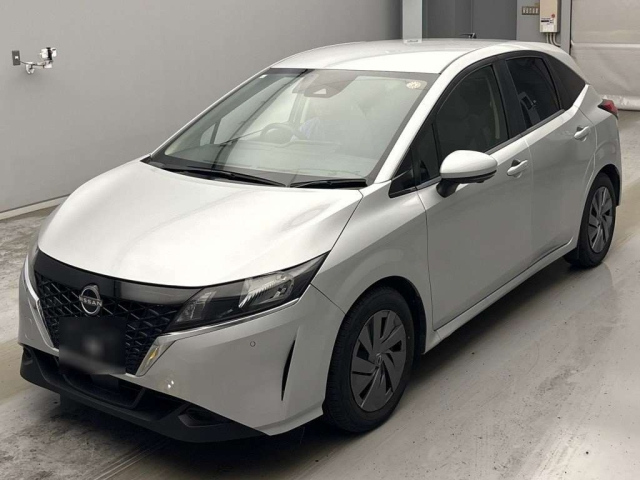 NISSAN NOTE — фото