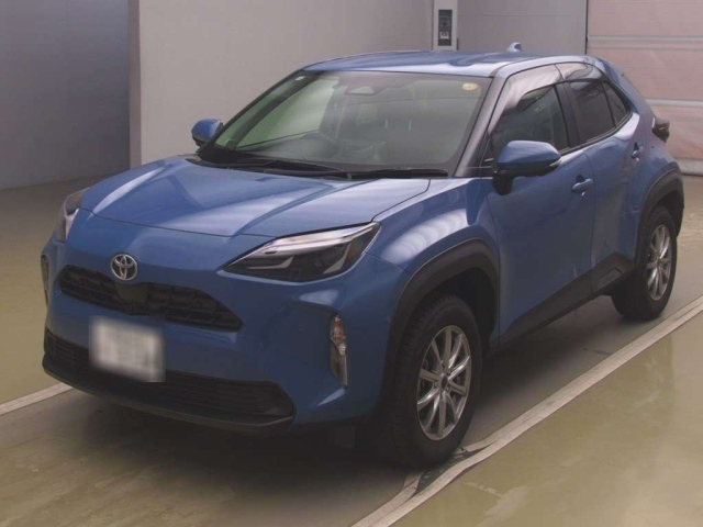 TOYOTA YARIS — фото