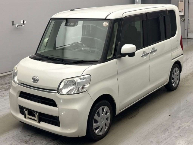 DAIHATSU TANTO — фото