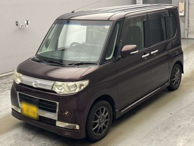 DAIHATSU TANTO — фото