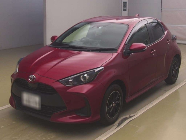 TOYOTA YARIS — фото
